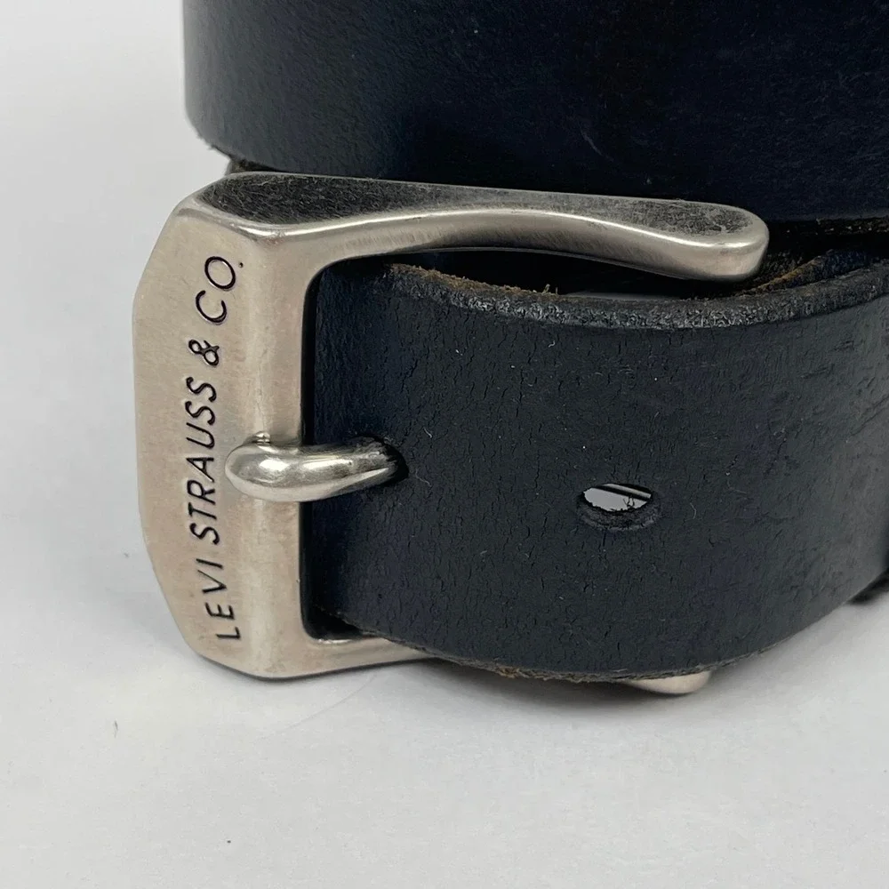 Levi Strauss & Co Italian Leather Belt Mens 36 Black Silver Buckle Made in USA